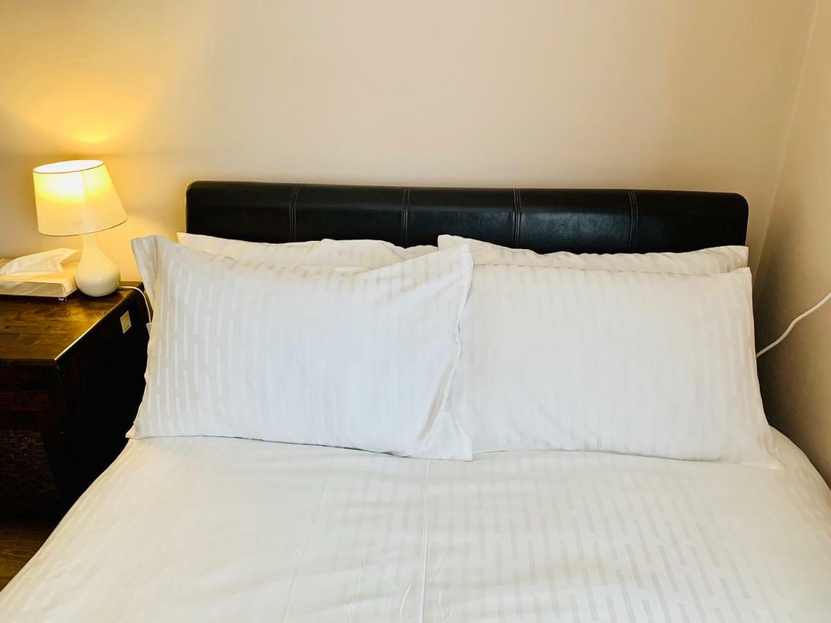 Housefield Stay Bucknall  Экстерьер фото
